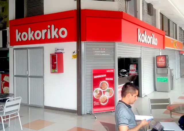 Kokoriko C.C. Obelisco