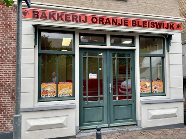 Bakkerij Oranje Bleiswijk. Turks afhaalrestaurant.