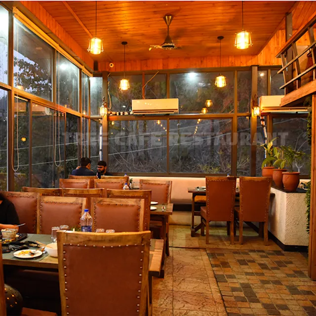 Tree Cafe Restaurant | Restaurant in Dehradun