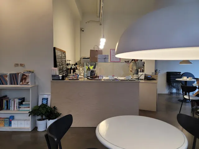 Early Breakfast Club 얼리브렉퍼스트클럽