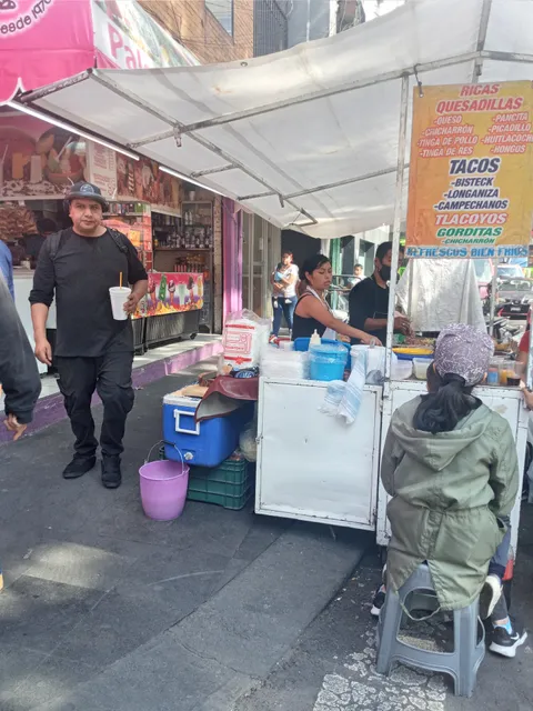 Paletería and Nevería "La Michoacana"