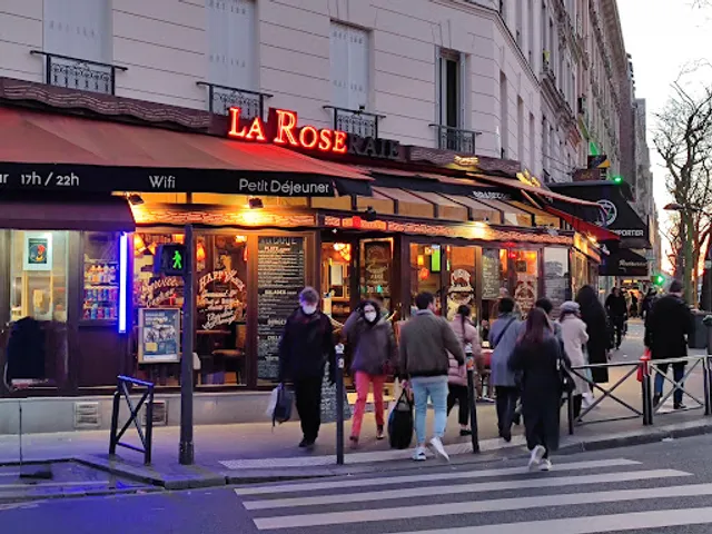 Brasserie la Roseraie