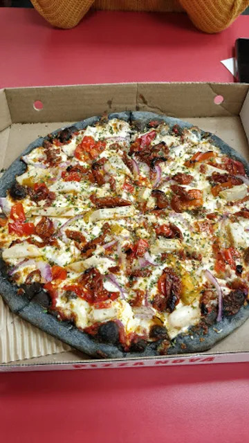 Pizza Nova