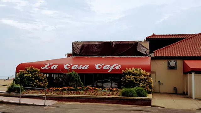 La Casa Cafe