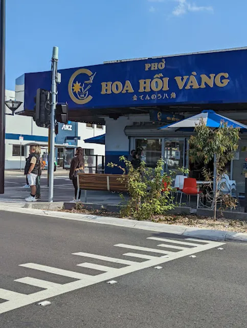 Phở Hoa Hồi Vàng