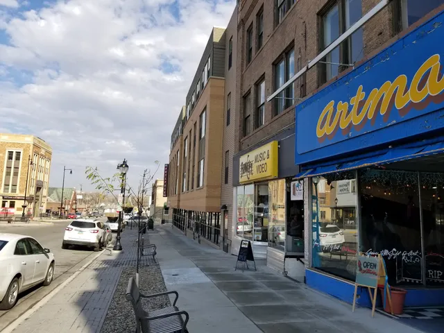 Budget Music & Video