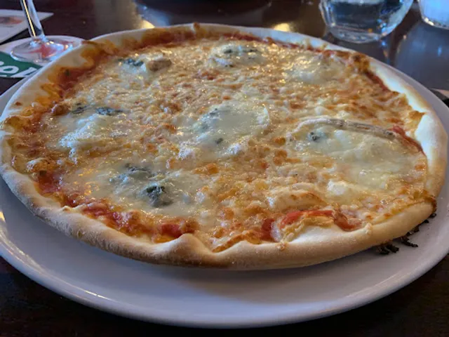 La Madonna Pizzeria