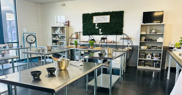 Little's Lunches and Kitchen