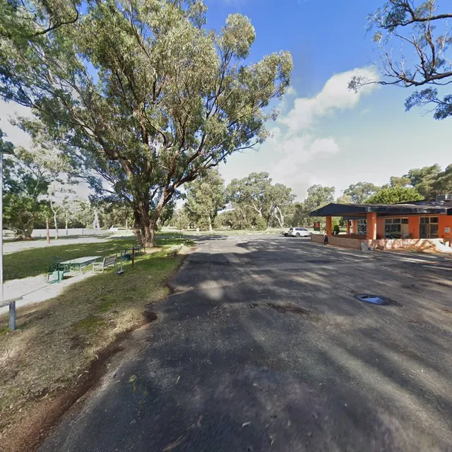 The Lake Clifton Cafe