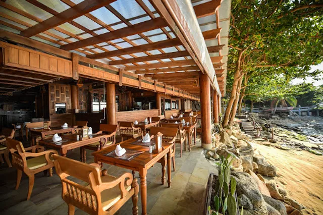 By The Sea Restaurant & Bar