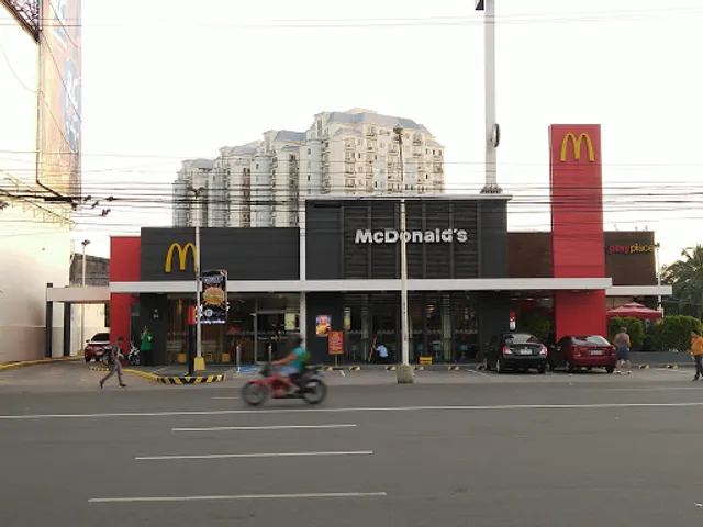 McDonald's Las Pinas Talon