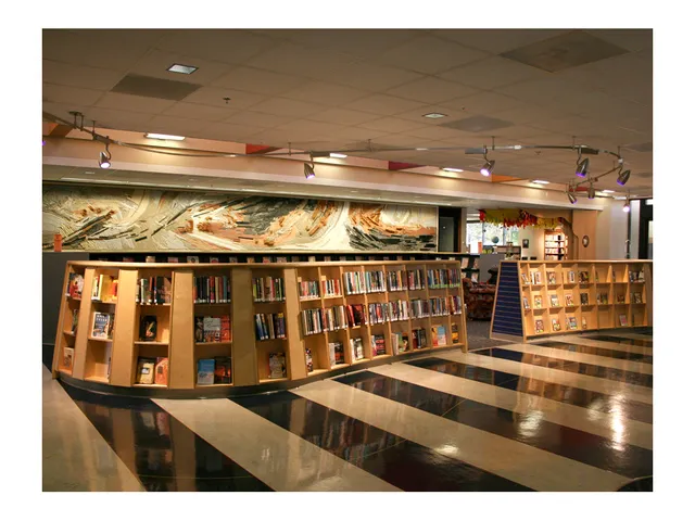 Mount Clemens Public Library