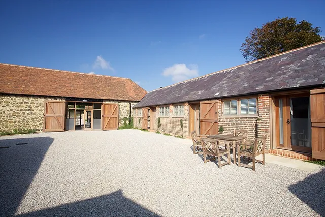 Durdle Door Holiday Cottages