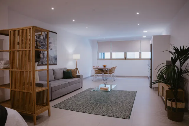 Las Canteras Beach Suites