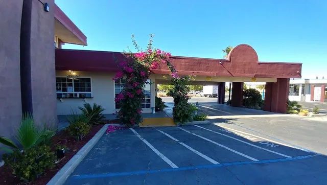 La Plaza Inn Los Banos