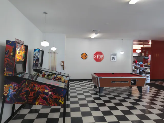 HWY 101 Burger Newport