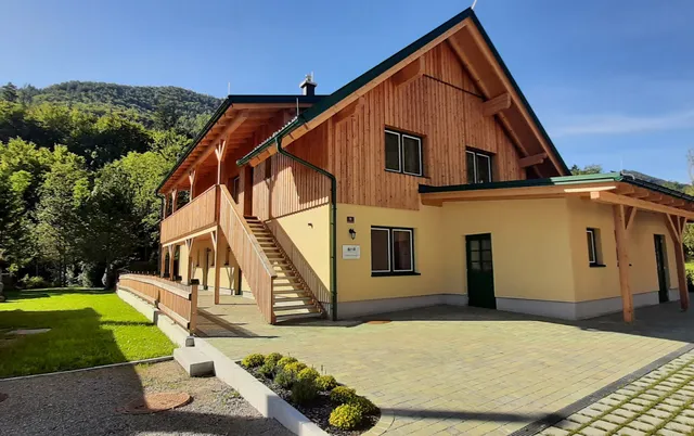 Forst- und Liegenschaftsverwaltung Kienberg GmbH