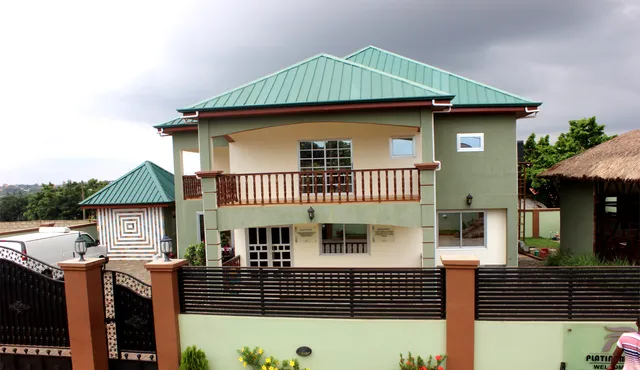 PLATINUM COURT HOTEL