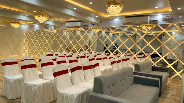 Moti Mahal Delux Banquet