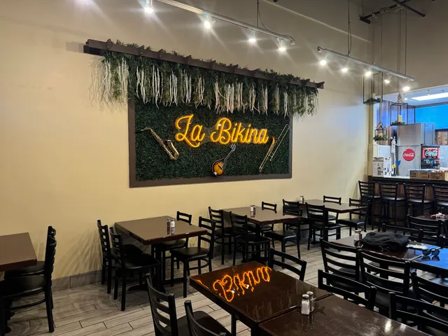 Taqueria La Bikina