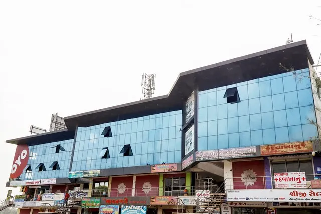 OYO 39431 Rest And Relax