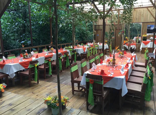 Wagelia Espino Blanco Lodge