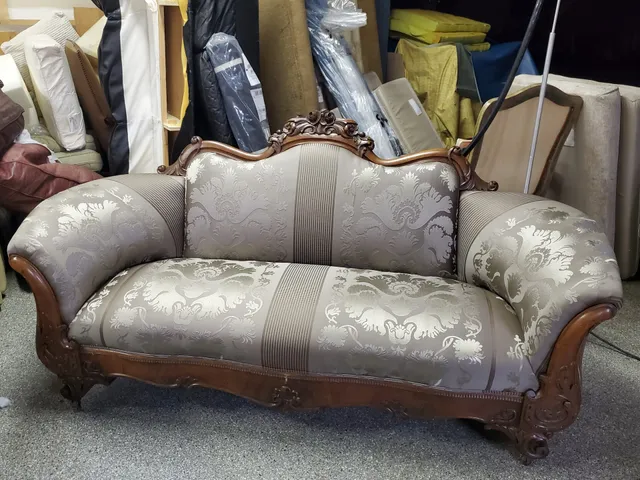 Universal Upholstery