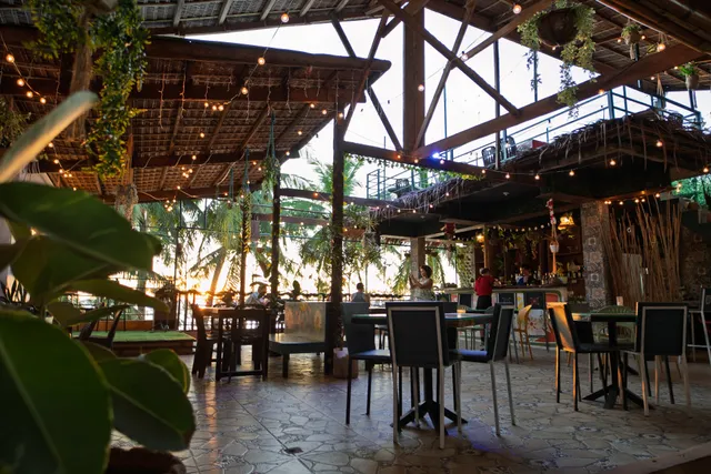 Y Not Beachbar Boracay