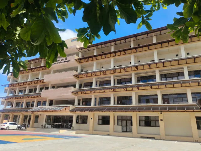 โรงแรมเมืองพระพิศณุโลกย์