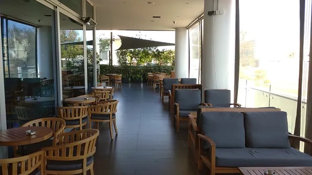 Caffè Nero Aglantzia POED