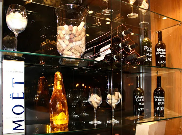 Penak Burger and Wine bar