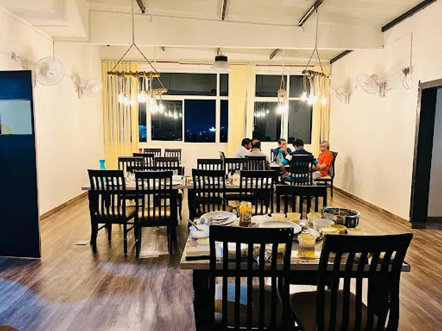 Hunger House | Multi Cuisine Restaurant