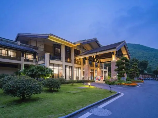 Chongqing Tongjing Hotspring Resort