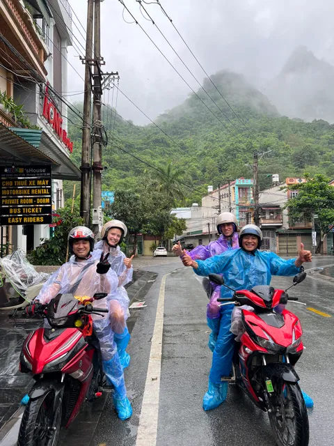 Opi Homestay (Ha Giang Road Trip Tours )