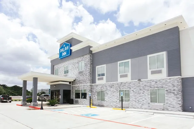 Palace Inn Blue Houston East Beltway 8