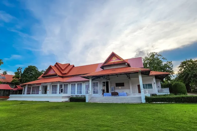 Rachawadee Resort & Hotel