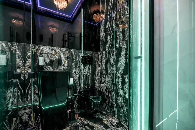 No Limits House - Apartamenty BDSM Prestige: Glamour i Red Desire