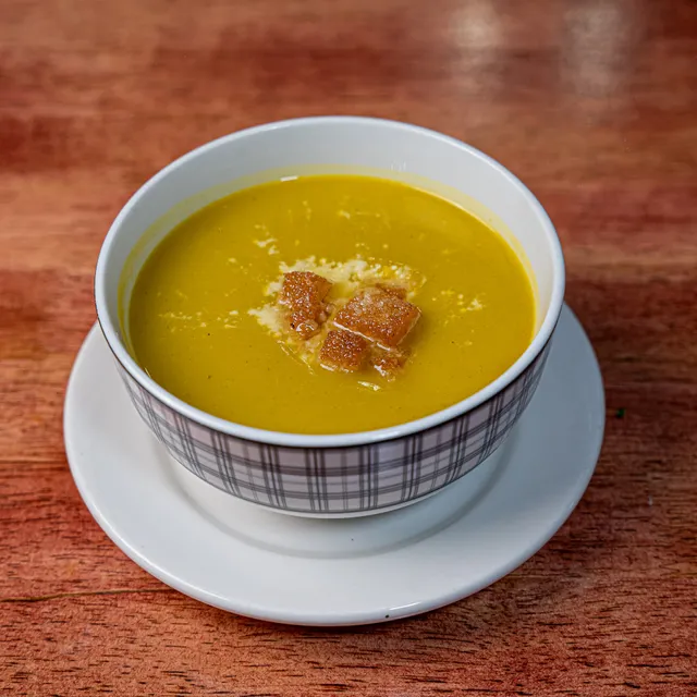 Guira y Tambora Restaurant