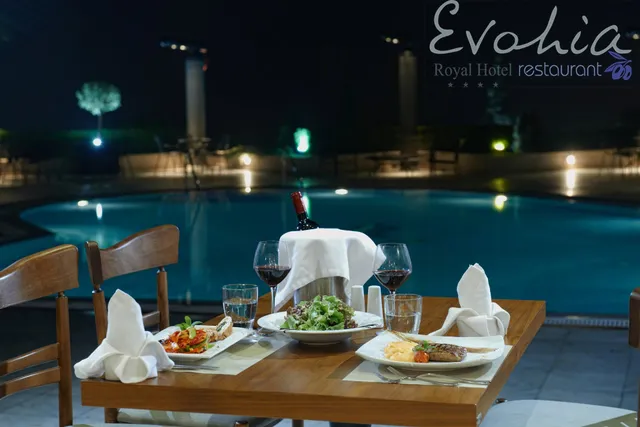 Evohia Bar Restaurant