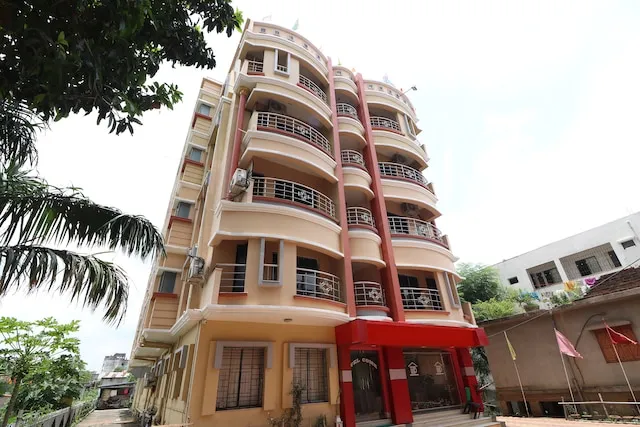 OYO 15901 Maa Tara Palace