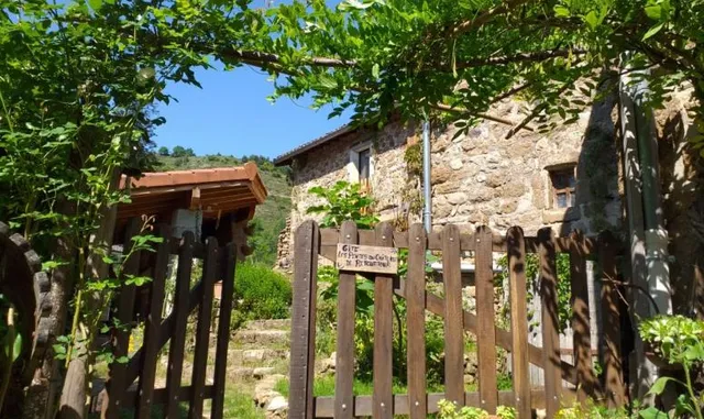 Gîte les pentes du château de Retourtour