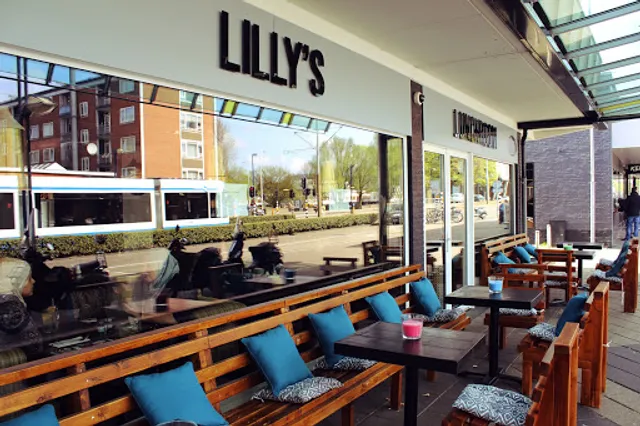 Lilly's Bistro
