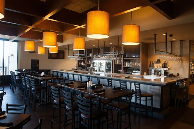 Cooper’s Hawk Winery & Restaurant