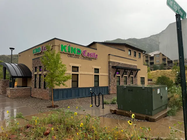 Kind Castle Organic Cannabis Store (Glenwood Springs)