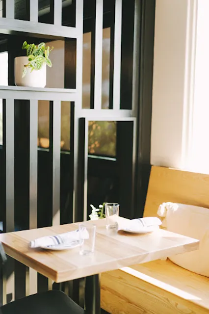 Venus Spirits Cocktails & Kitchen | Beachside