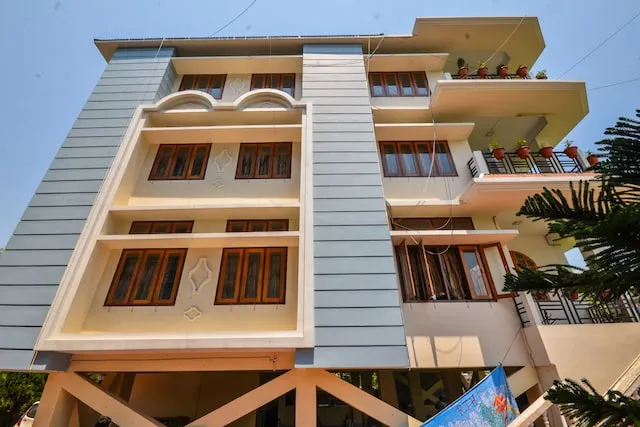 Capital O 36461 The Jovial