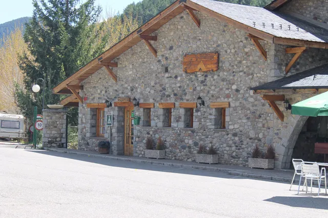 Camping El Pont D'Ardaix