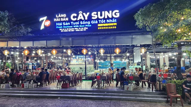 Nhà hàng Cây Sung