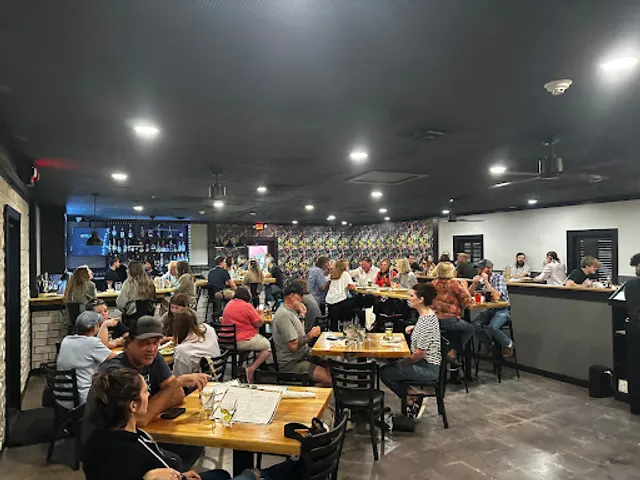 Public House Kitchen & Cocktails