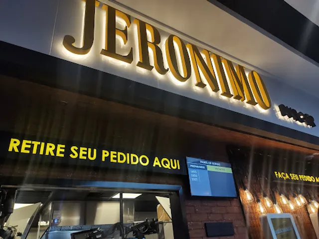 Madero & Jeronimo Burger Top Center